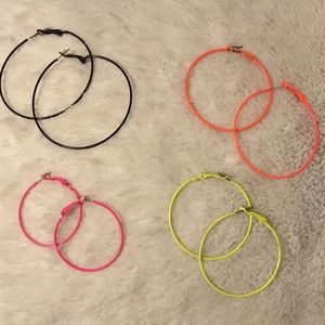 Vibrant hoop earring set